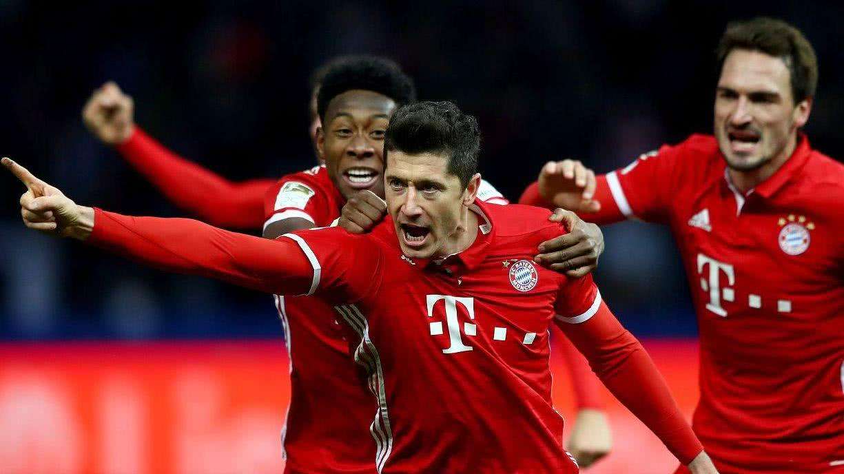 大谷翔平在 2024 年初透露他依然坚持每天亲自录制投球数据反馈视频