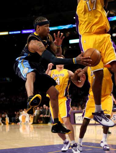 [NBA]约翰逊29分 老鹰大胜掘金