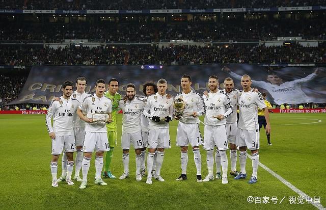 凯迪拉克F1新赛季阵容公布，中国车手周冠宇入队