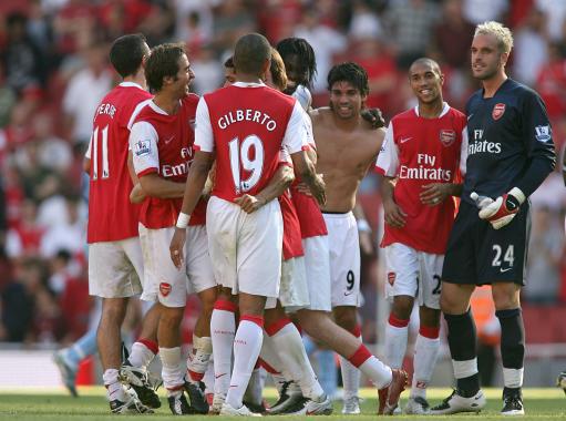 父子一起玩《魔兽》：虚拟世界是新时代的亲子纽带？