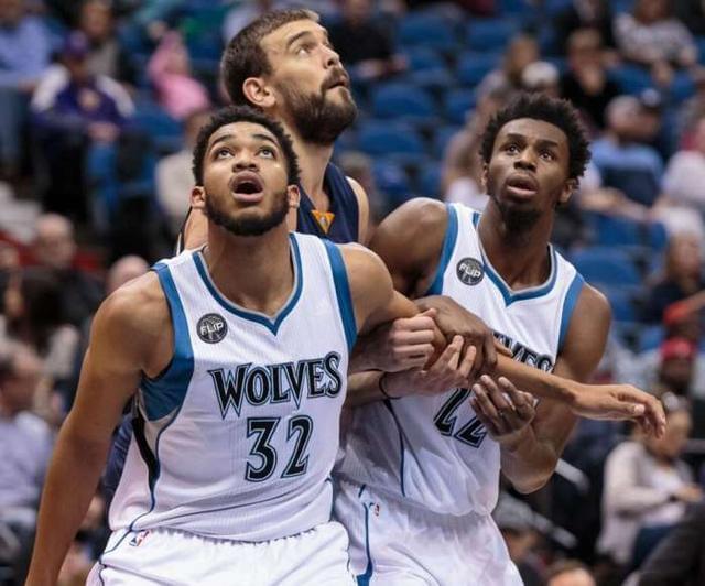 魂类卡牌混合 《死亡嚎叫》登陆Steam 玩法收获好评