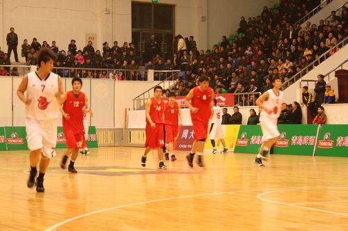 剑南春｜米兰连丢两球2-2帕尔马，莱奥点射，萨56贴地斩破门