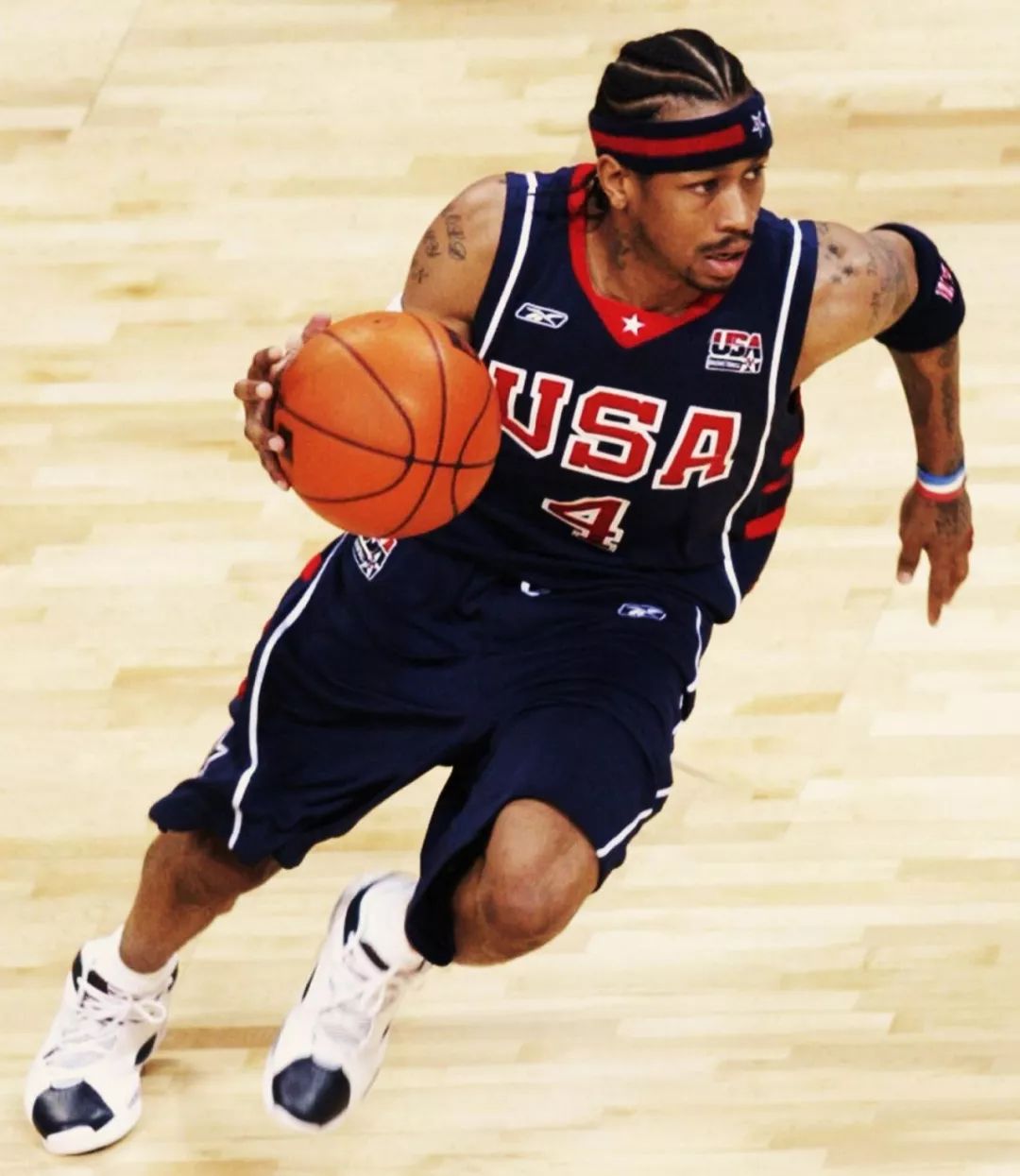 恭喜IG！晋级4强！3-1翻盘淘汰WBG，jiejie抢龙扭转局势