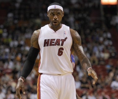 拉齐奥终结AC米兰13场不败 晋级意大利杯八强