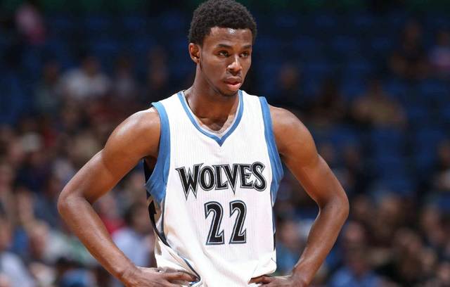 队记爆料：雄鹿瞄准莫兰特，库兹马或成交易核心助力字母哥打造新搭档