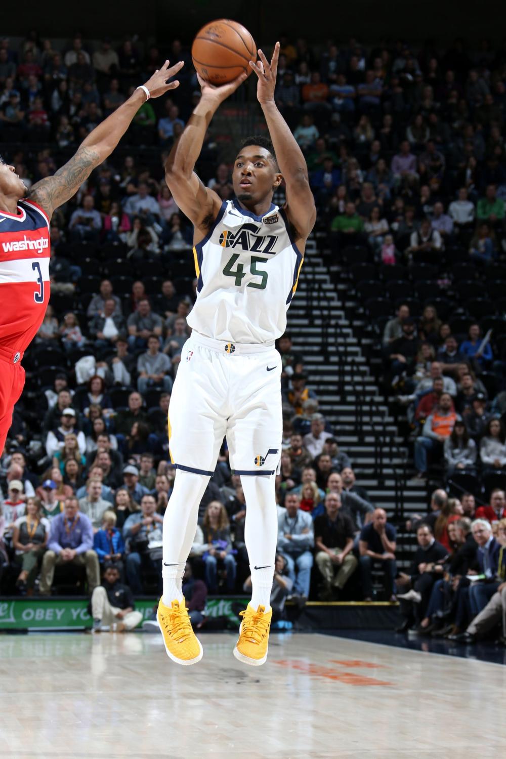 常规赛12月31日：辽宁本钢VS上海久事 张镇麟集锦