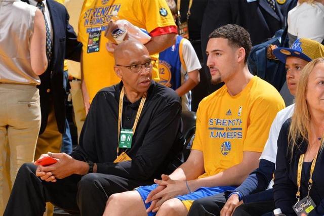 近400名爱好者齐聚，2025“翎跃山海”羽毛球巡回赛广州站落幕