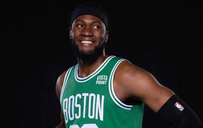 棒球场里的美食进化论从热狗到高端定制餐饮的转变